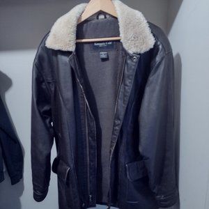 Kenneth Cole Leather Bomber Jacket Sheepskin Colla